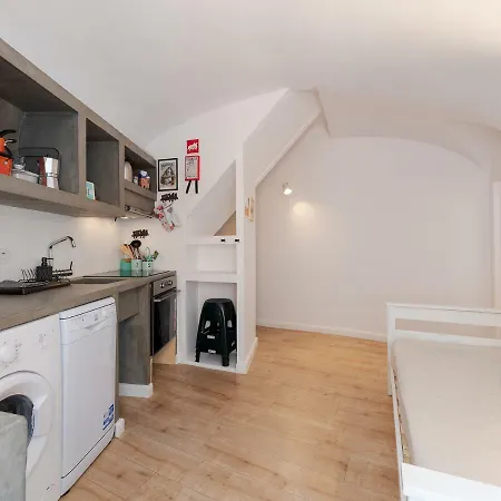 Apartment Hideaway With Easy Access To Center *