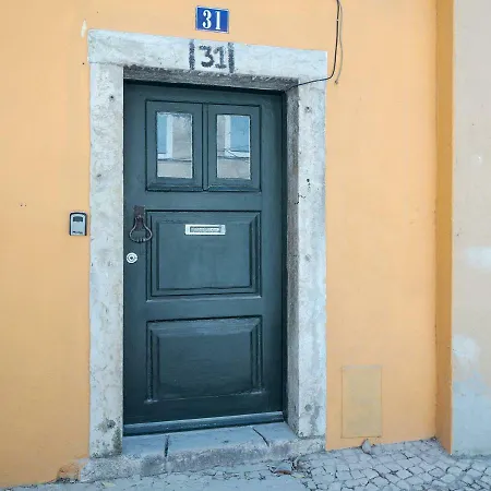 Hideaway I - Peaceful Urban Escape *