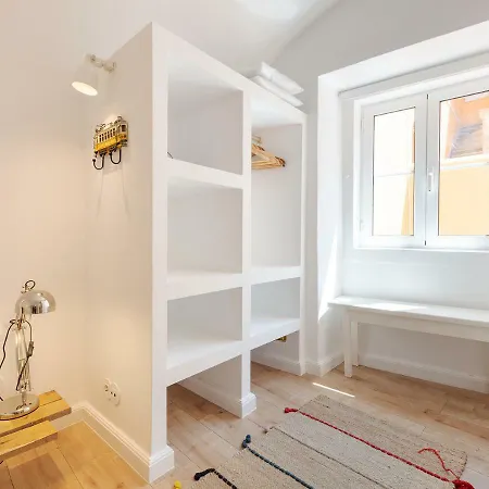 Hideaway I - Peaceful Urban Escape *